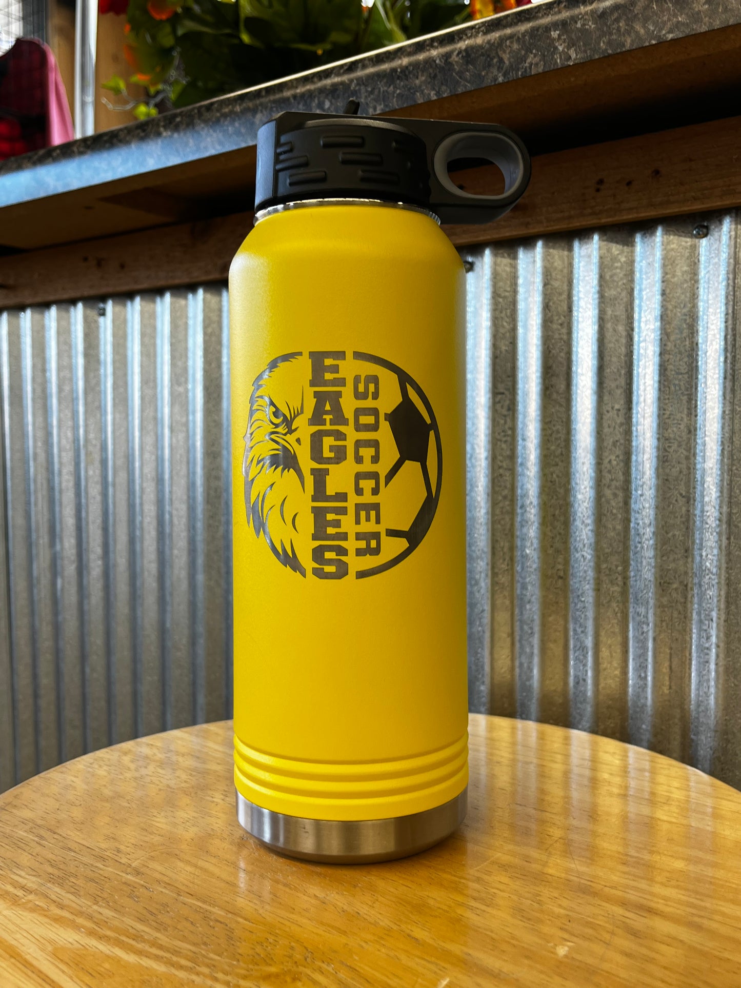 * CM Eagles Engraved Polar Camel 40oz Water Bottle B&B Custom Gifts